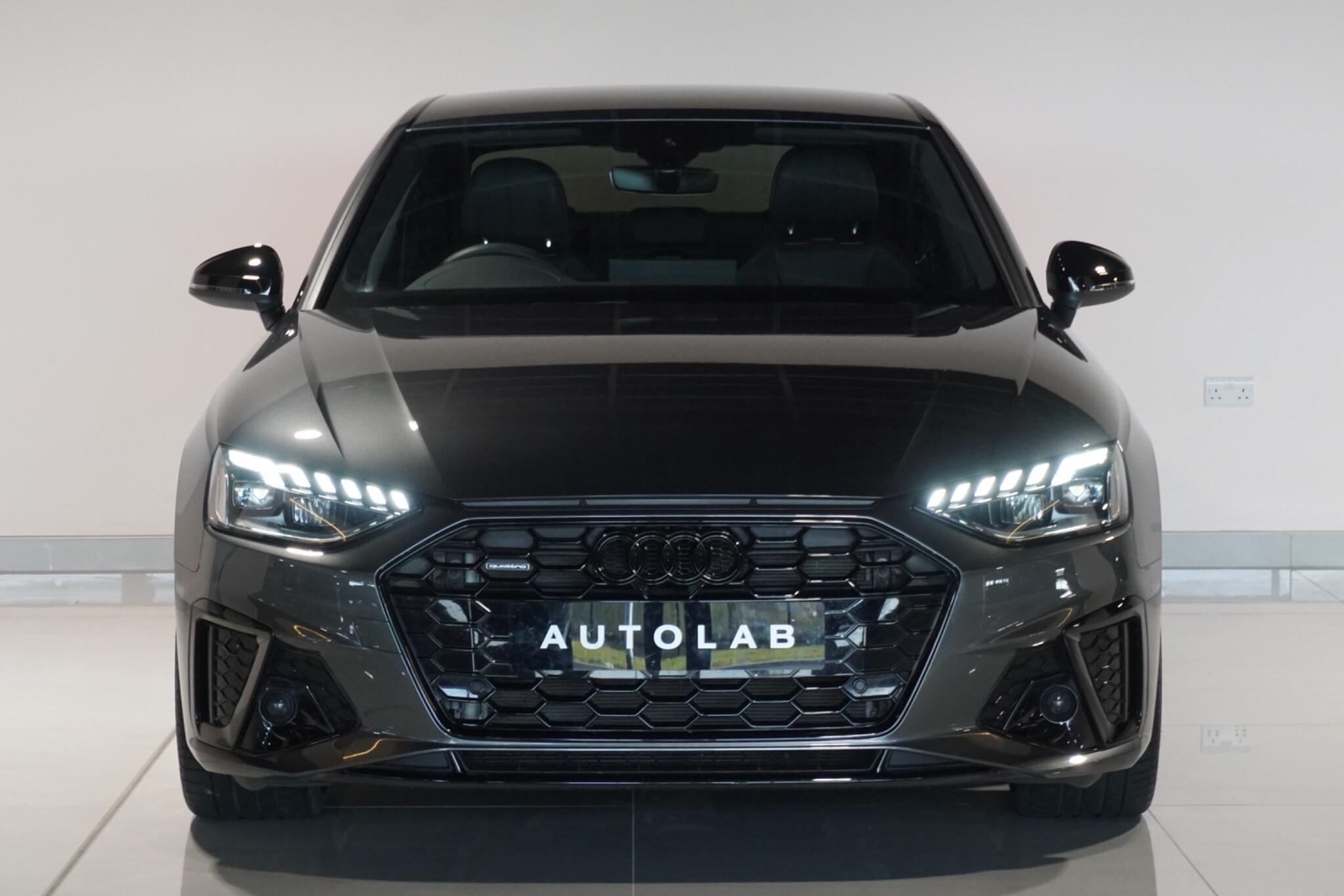 Audi A4 2.0 TDI 40 Black Edition Saloon 4dr Diesel S Tronic quattro Euro 6 (s/s) (204 ps)